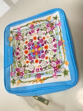 Estée Lauder Floral Cosmetic Bag